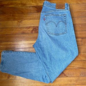 Levi’s wedgie straight fit